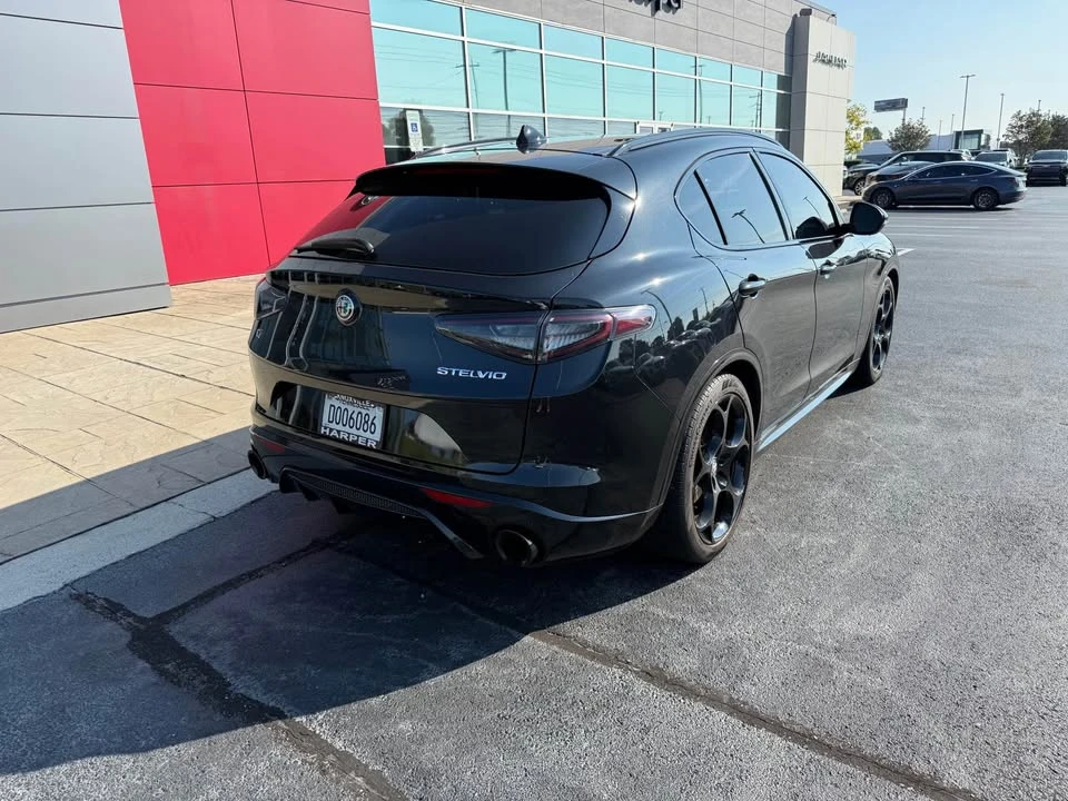 2024 Alfa Romeo Stelvio - Image 4 of 11