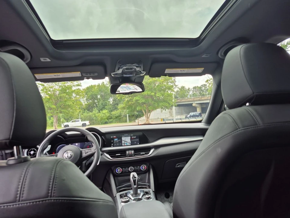 2024 Alfa Romeo Stelvio - Image 12 of 12