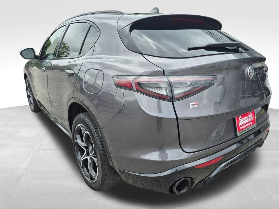 2024 Alfa Romeo Stelvio - Image 4 of 12