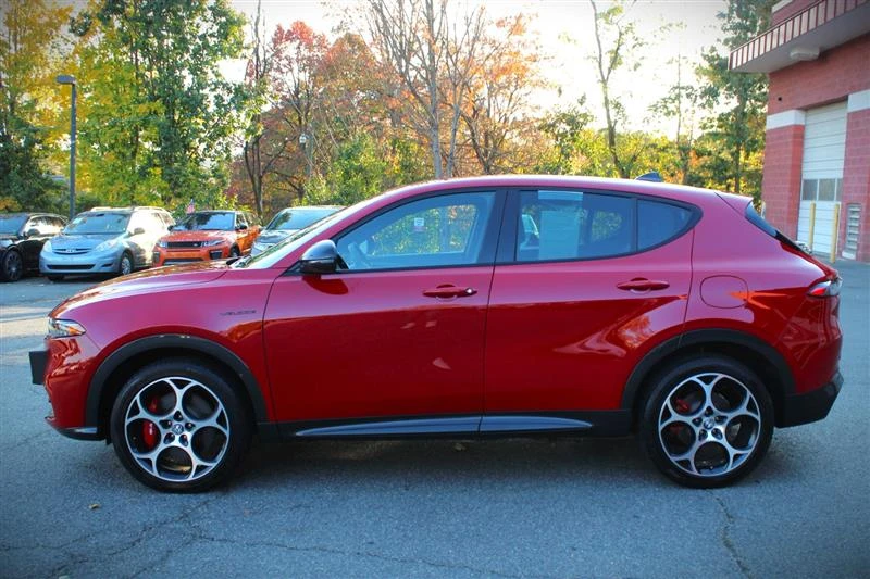 2024 Alfa Romeo Tonale - Image 2 of 20