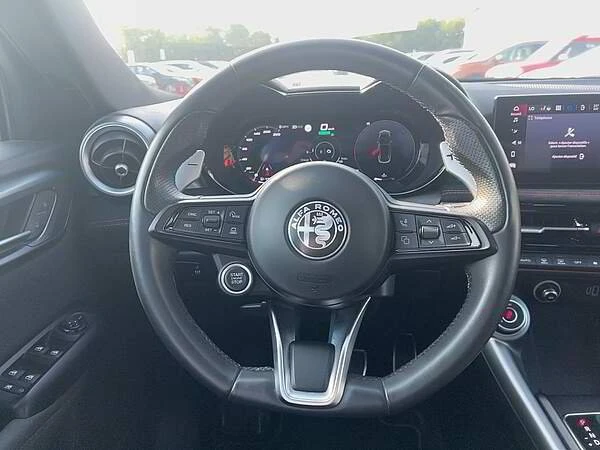 2024 Alfa Romeo Tonale - Image 12 of 17