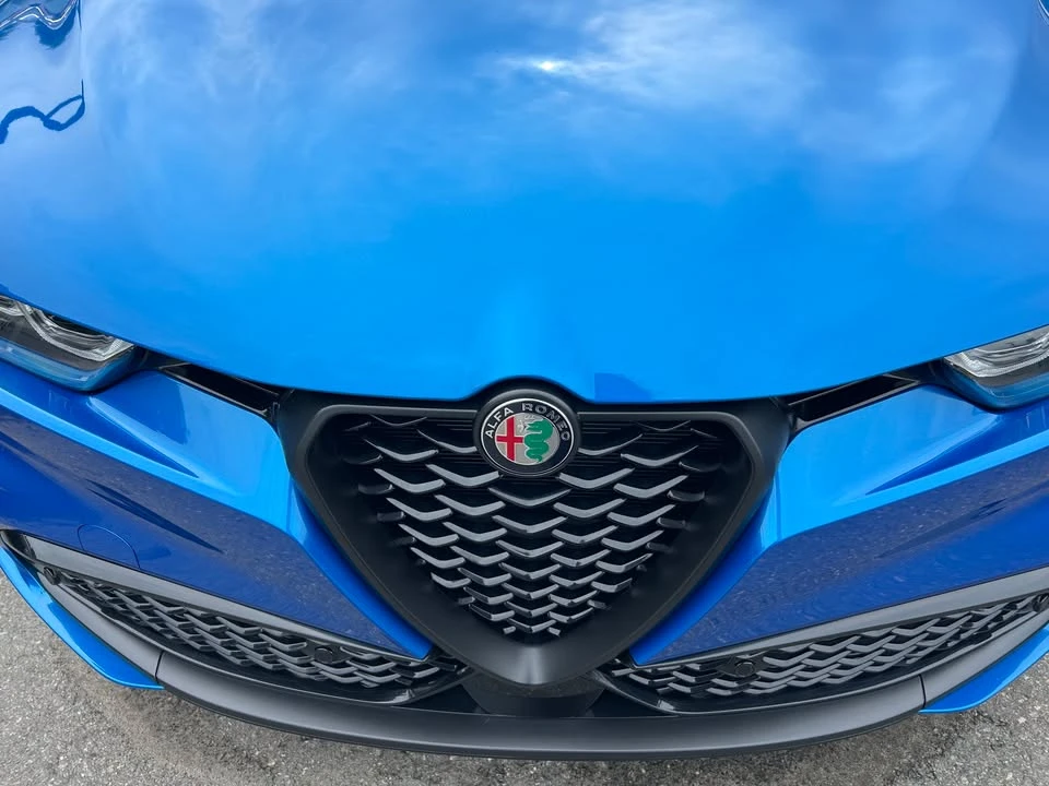 2024 Alfa Romeo Tonale - Image 2 of 17