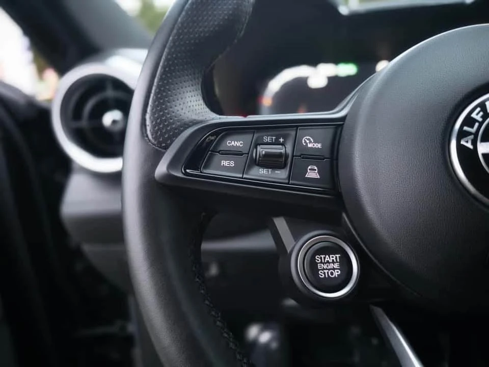 2024 Alfa Romeo Tonale - Image 13 of 20