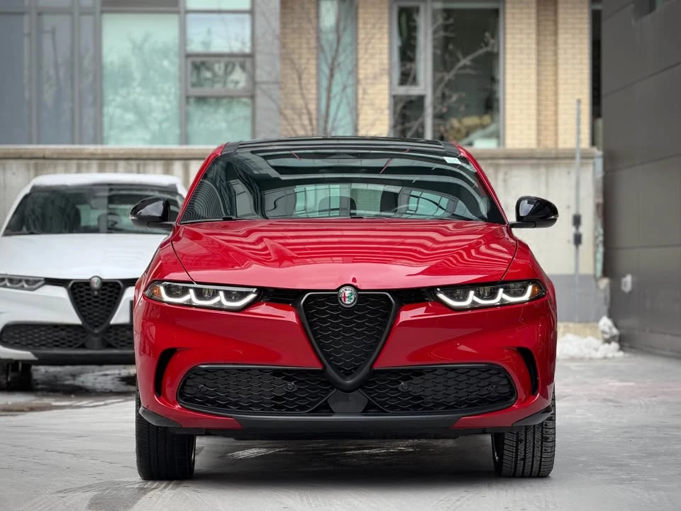 2024 Alfa Romeo Tonale - Image 2 of 13