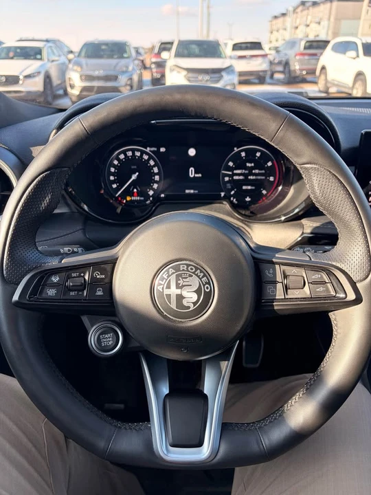 2024 Alfa Romeo Tonale - Image 7 of 14
