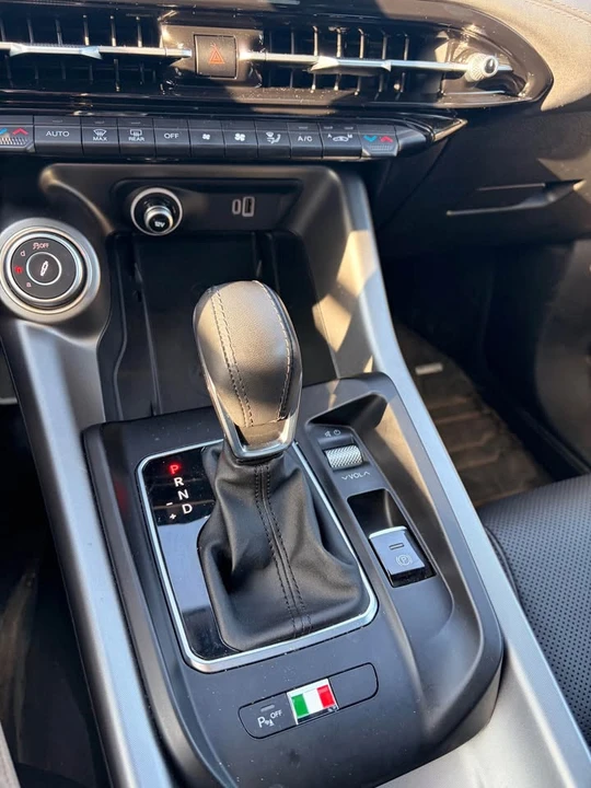 2024 Alfa Romeo Tonale - Image 9 of 14