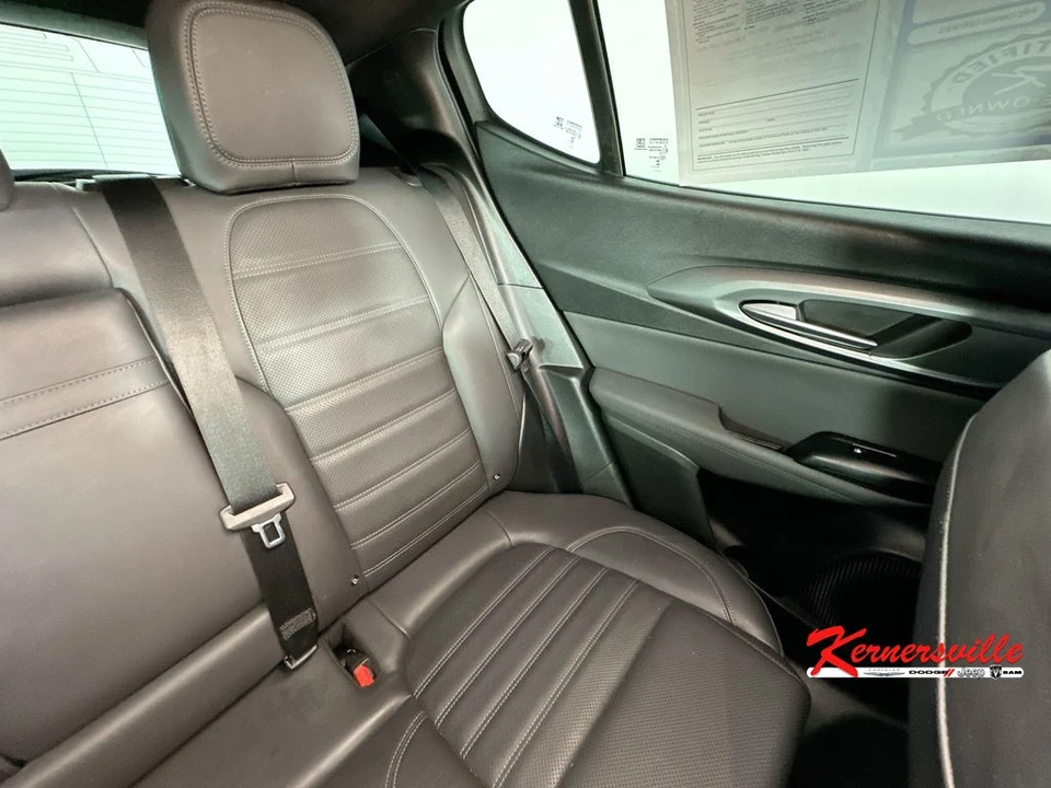2024 Alfa Romeo Tonale - Image 14 of 24