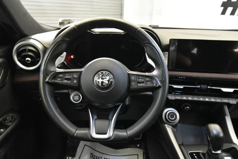 2024 Alfa Romeo Tonale - Image 15 of 20