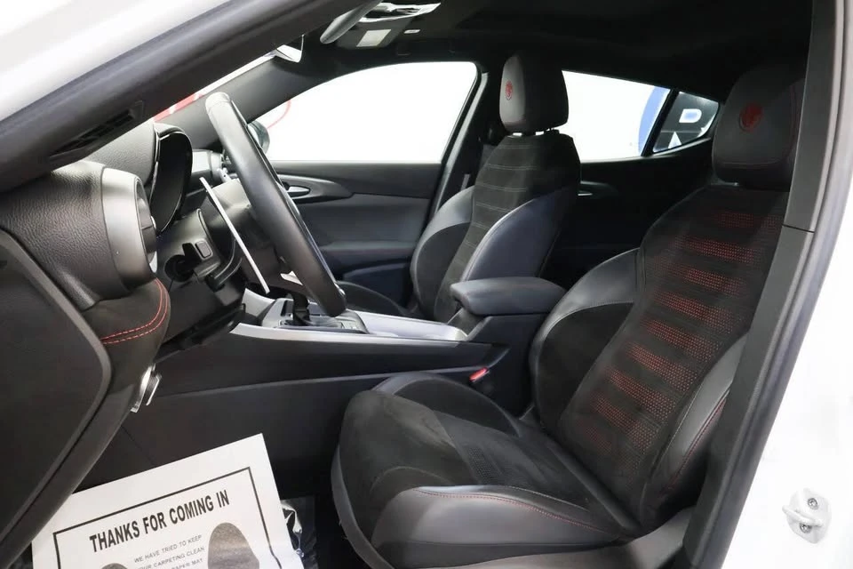 2024 Alfa Romeo Tonale - Image 11 of 20