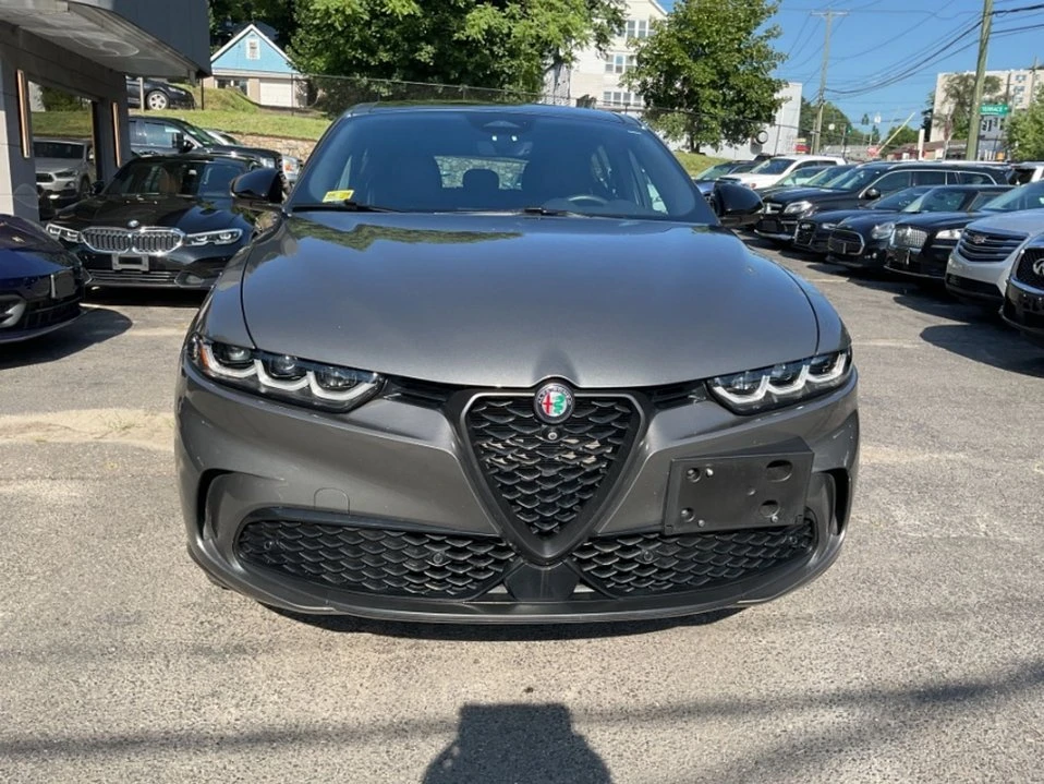 2024 Alfa Romeo Tonale - Image 2 of 20