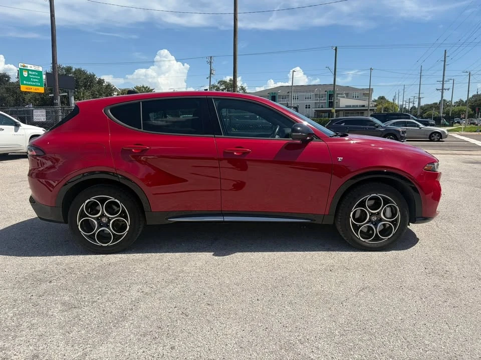 2024 Alfa Romeo Tonale - Image 4 of 9