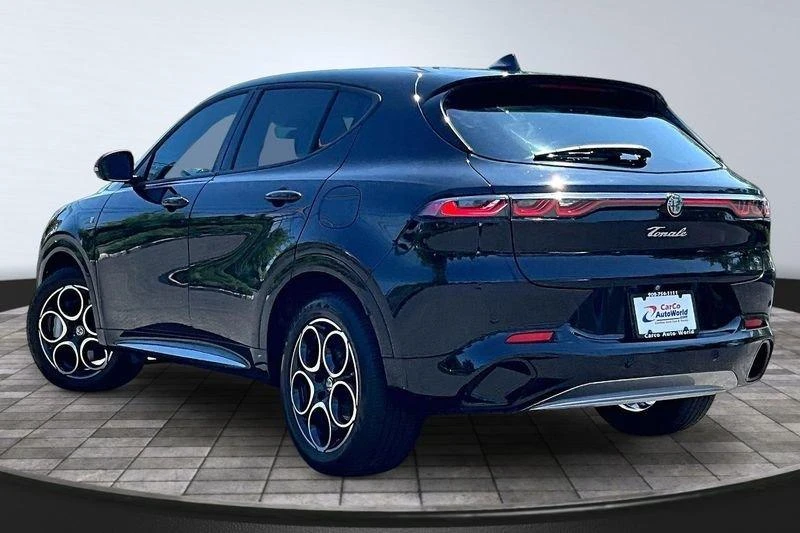 2024 Alfa Romeo Tonale - Image 7 of 20