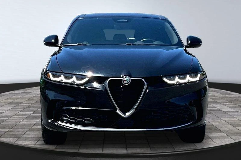 2024 Alfa Romeo Tonale - Image 2 of 20
