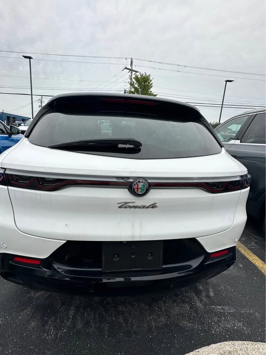 2024 Alfa Romeo Tonale - Image 6 of 9