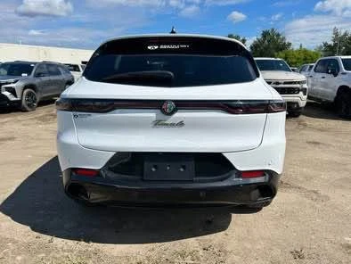 2024 Alfa Romeo Tonale - Image 4 of 10