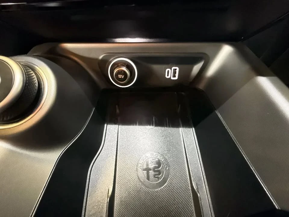 2024 Alfa Romeo Tonale - Image 17 of 20