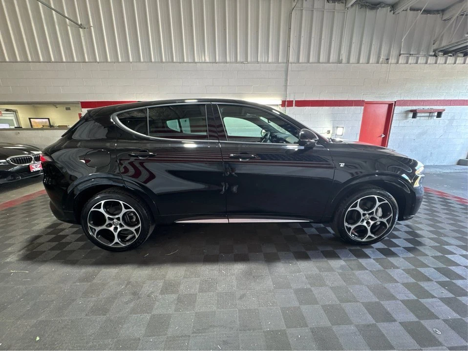 2024 Alfa Romeo Tonale - Image 4 of 20