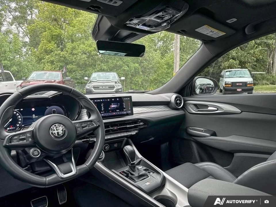 2024 Alfa Romeo Tonale - Image 10 of 17