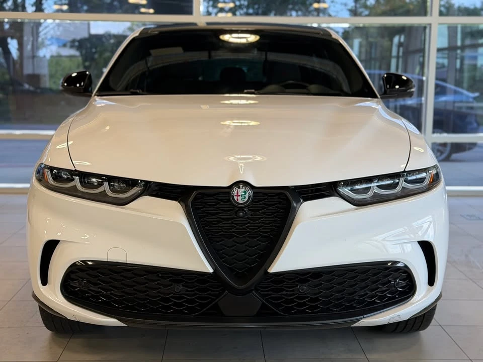2024 Alfa Romeo Tonale - Image 2 of 19