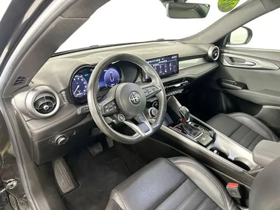 2024 Alfa Romeo Tonale - Image 9 of 20