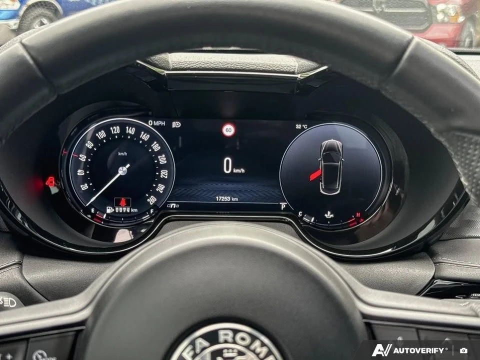 2024 Alfa Romeo Tonale - Image 11 of 17