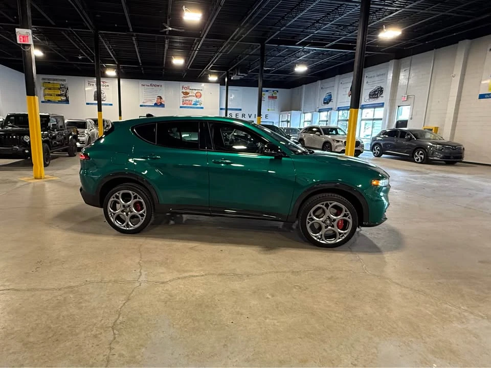 2024 Alfa Romeo Tonale - Image 4 of 16