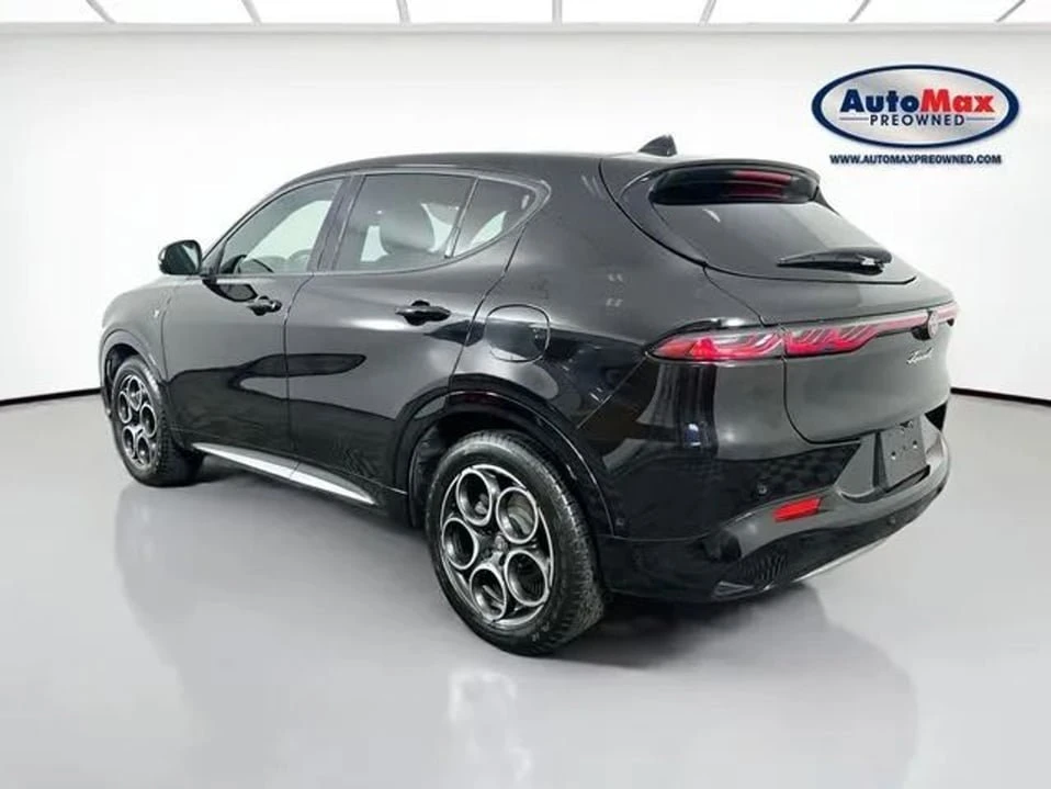 2024 Alfa Romeo Tonale - Image 5 of 20
