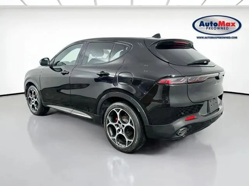 2024 Alfa Romeo Tonale - Image 5 of 20