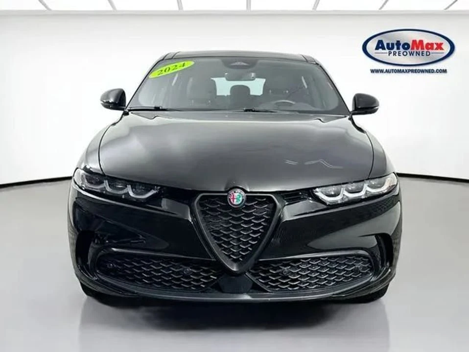 2024 Alfa Romeo Tonale - Image 2 of 20