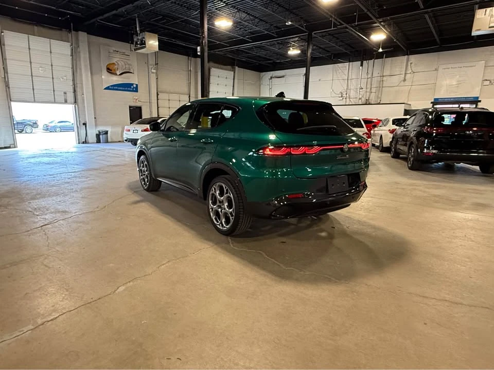2024 Alfa Romeo Tonale - Image 5 of 16