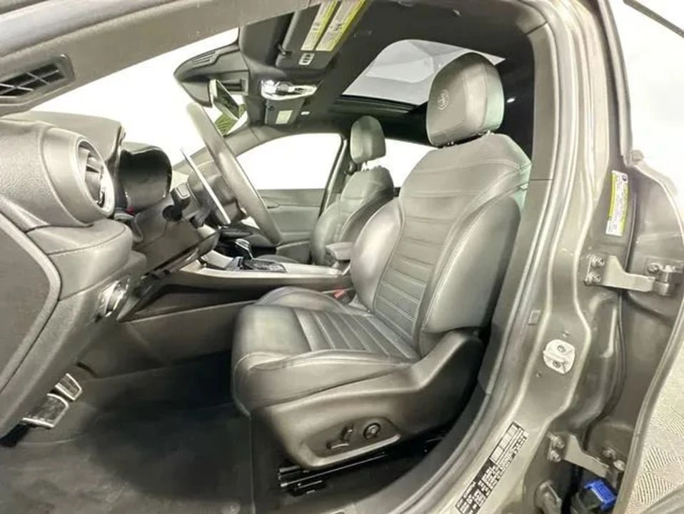 2024 Alfa Romeo Tonale - Image 11 of 20