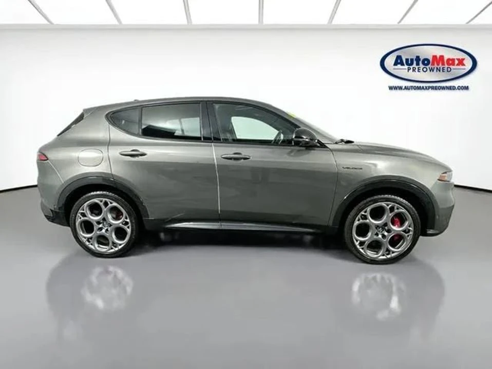 2024 Alfa Romeo Tonale - Image 8 of 20