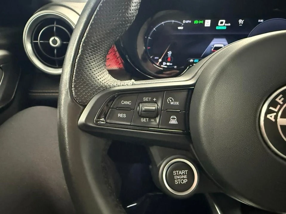 2024 Alfa Romeo Tonale - Image 16 of 20