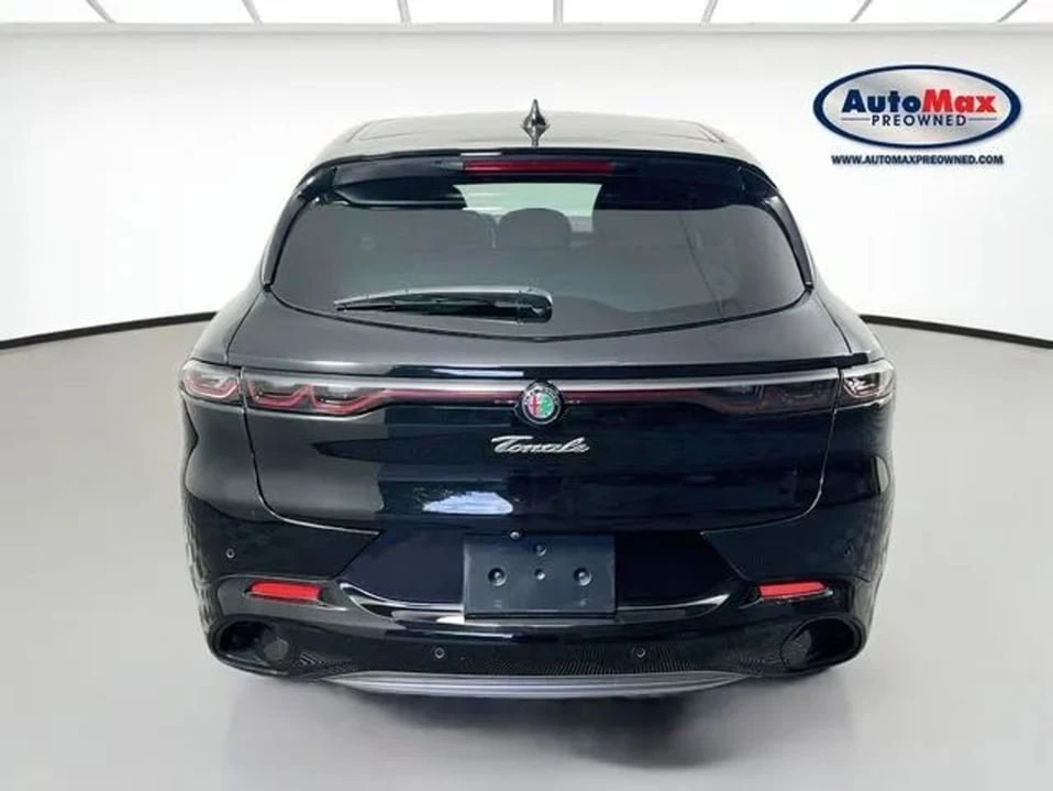 2024 Alfa Romeo Tonale - Image 8 of 20