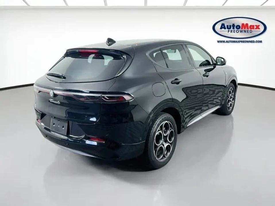 2024 Alfa Romeo Tonale - Image 2 of 20