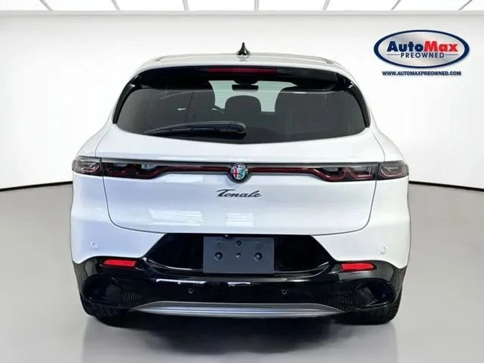 2024 Alfa Romeo Tonale - Image 8 of 20