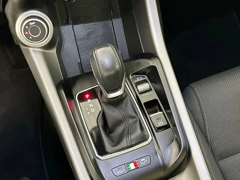 2024 Alfa Romeo Tonale - Image 16 of 20