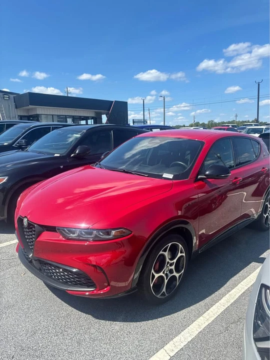 2024 Alfa Romeo Tonale - Image 2 of 3