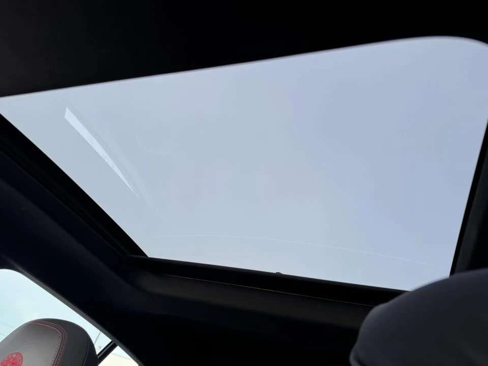 2024 Alfa Romeo Tonale - Image 15 of 19