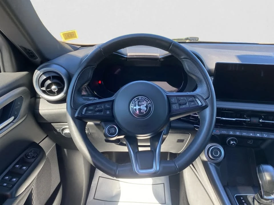 2024 Alfa Romeo Tonale - Image 10 of 20