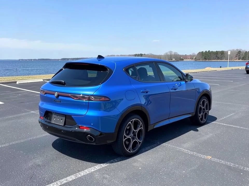2024 Alfa Romeo Tonale - Image 5 of 20