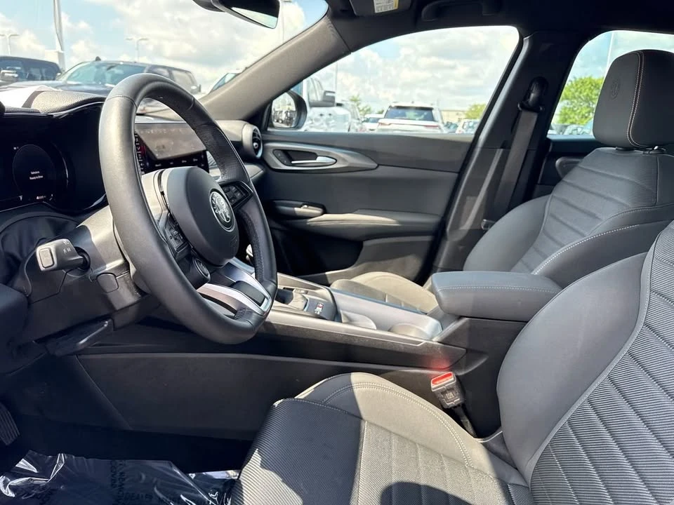 2024 Alfa Romeo Tonale - Image 10 of 18