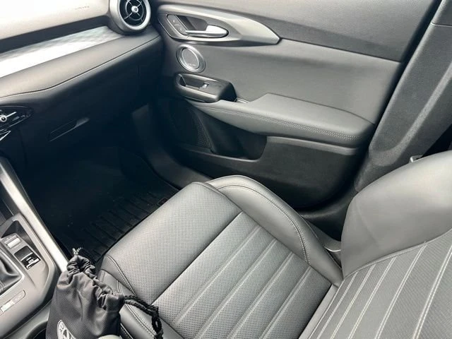 2024 Alfa Romeo Tonale - Image 13 of 20