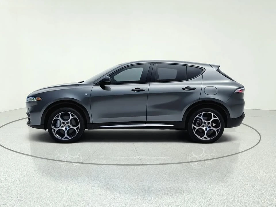 2024 Alfa Romeo Tonale - Image 5 of 20