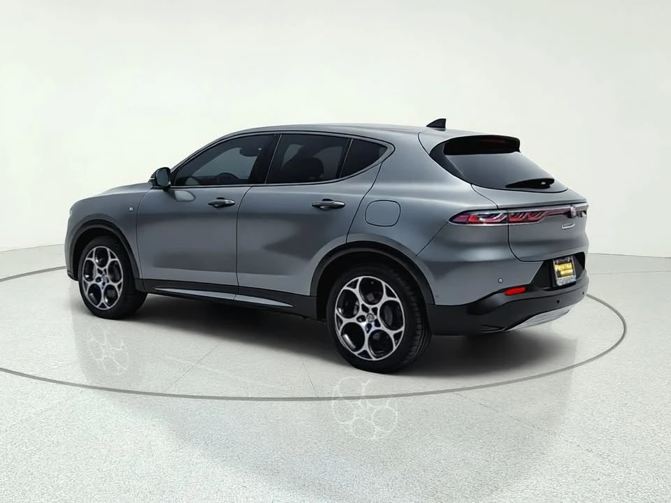2024 Alfa Romeo Tonale - Image 6 of 20