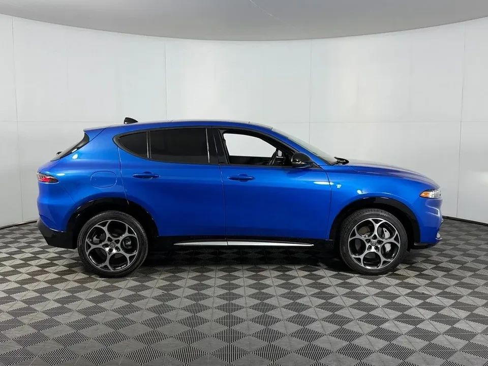 2024 Alfa Romeo Tonale - Image 3 of 13