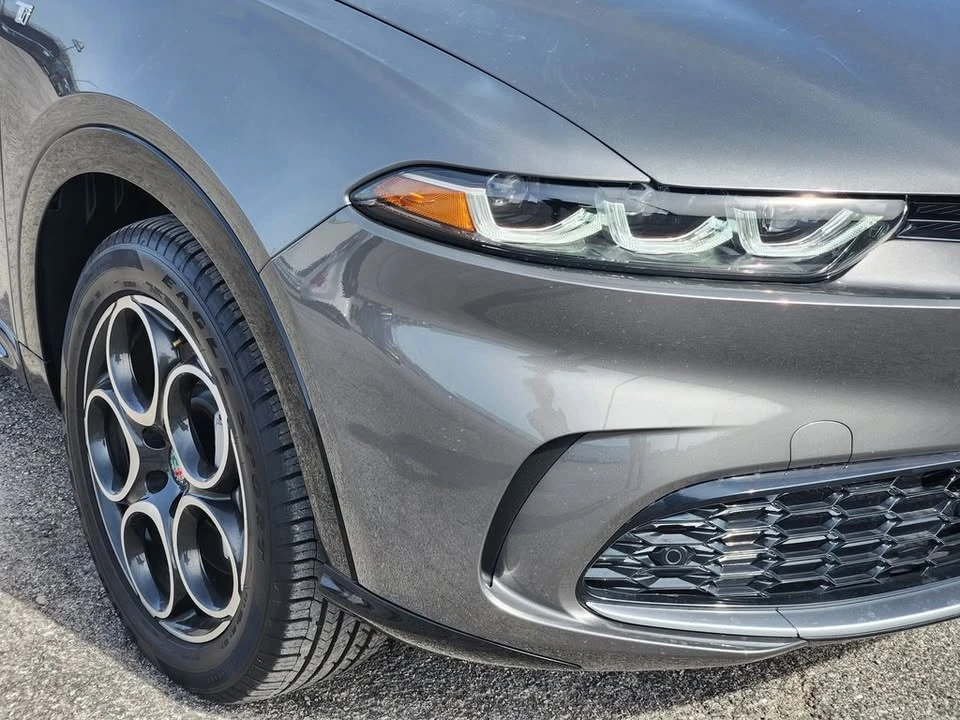 2024 Alfa Romeo Tonale - Image 9 of 10