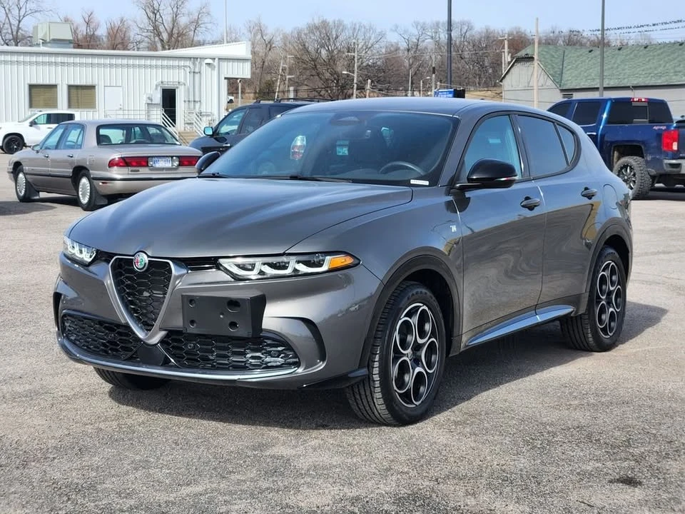 2024 Alfa Romeo Tonale - Image 3 of 10