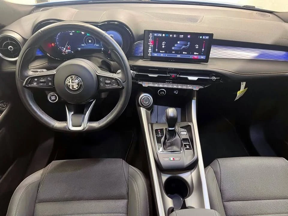 2024 Alfa Romeo Tonale - Image 9 of 20
