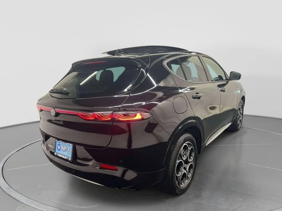 2024 Alfa Romeo Tonale - Image 5 of 20